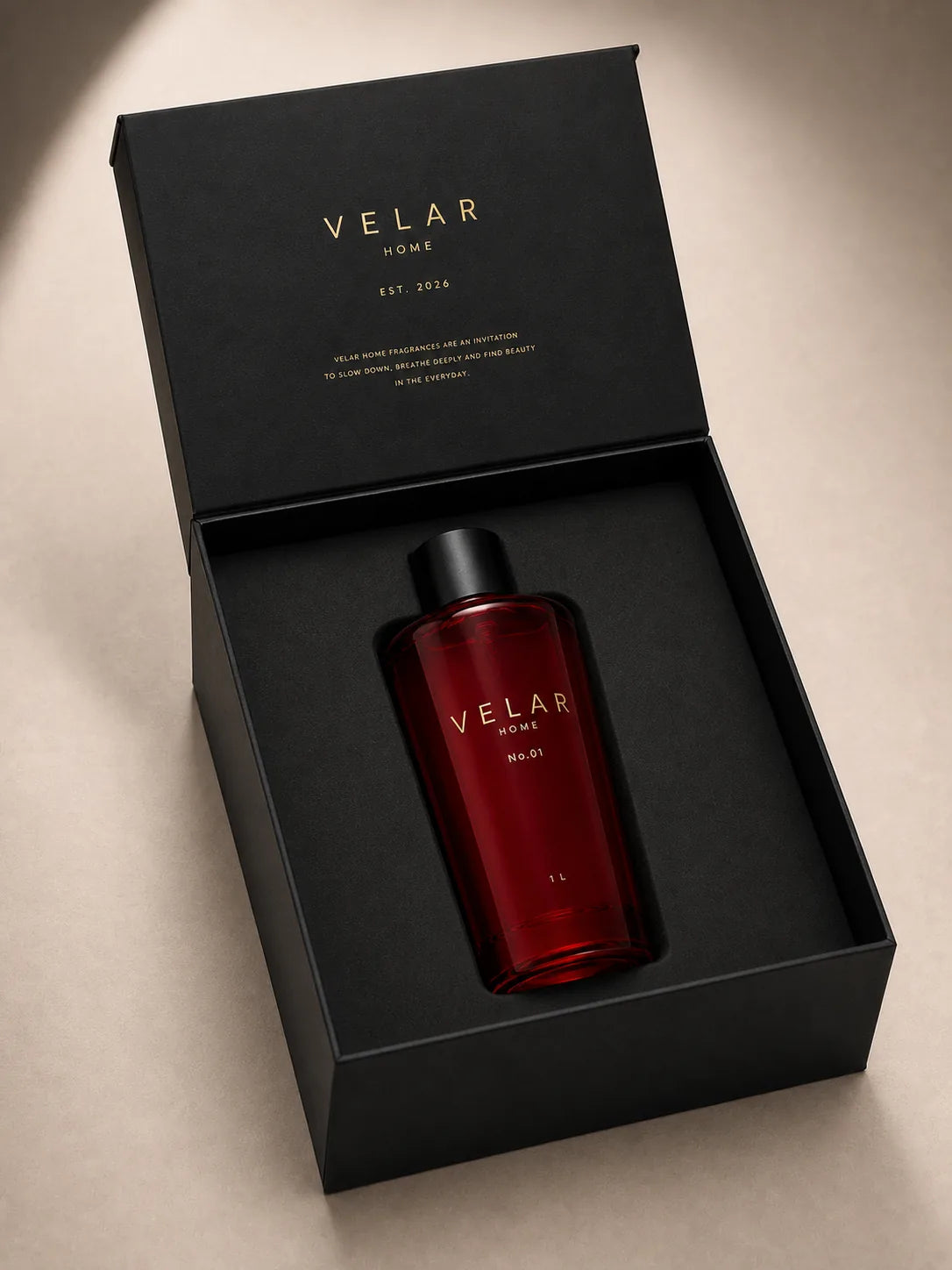 Velar One en su caja de regalo